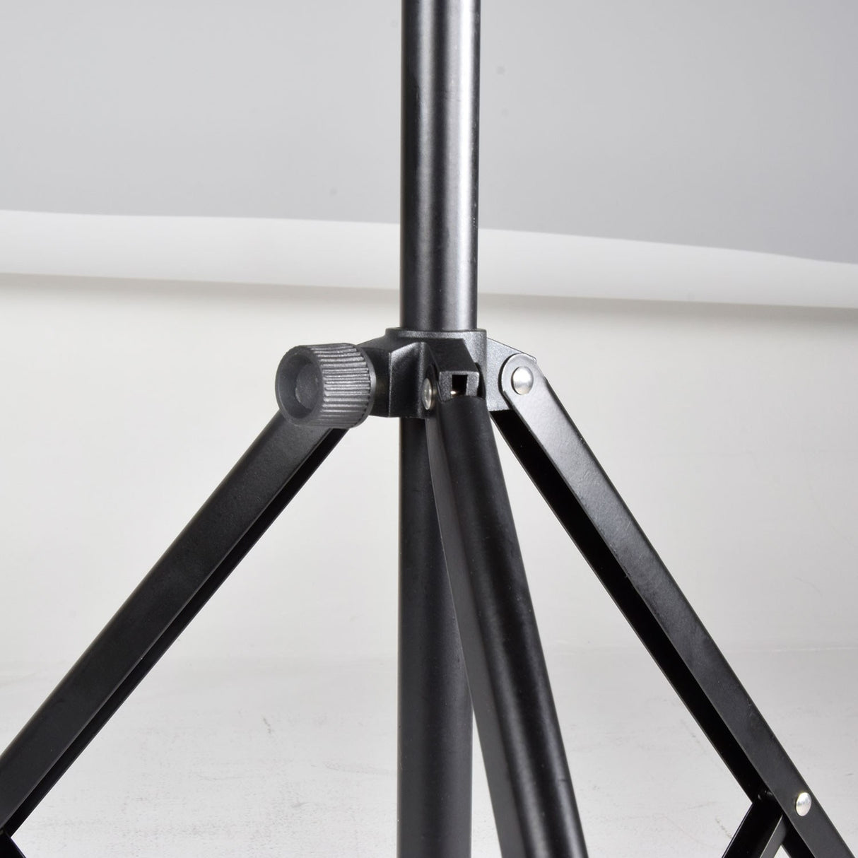 Chord Foldable Sheet Music Stand with Carry Bag