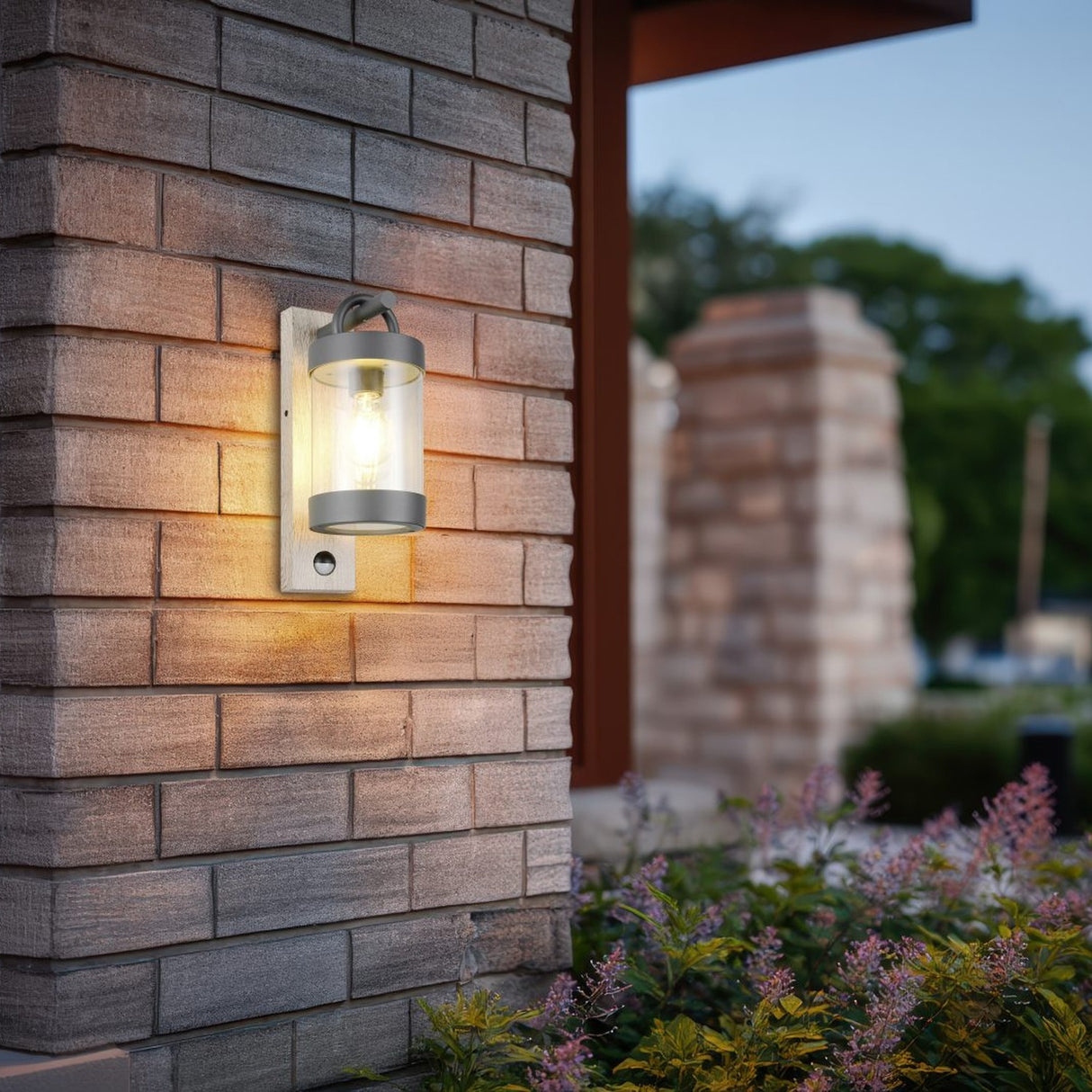 Sambesi PIR Outdoor Wall Light – Wood Effect