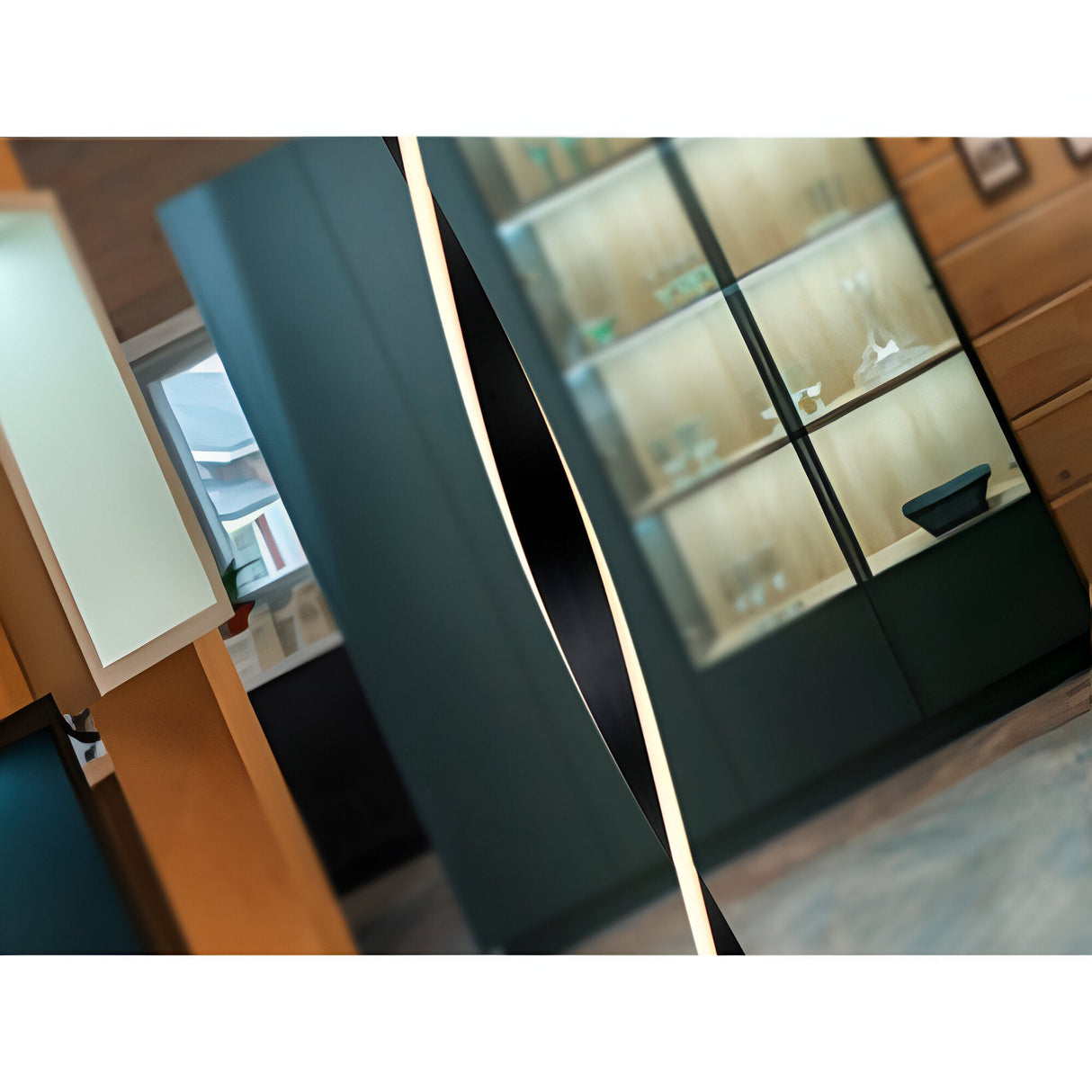 Twist LED Floor Lamp 40W 3000K - Matte Black