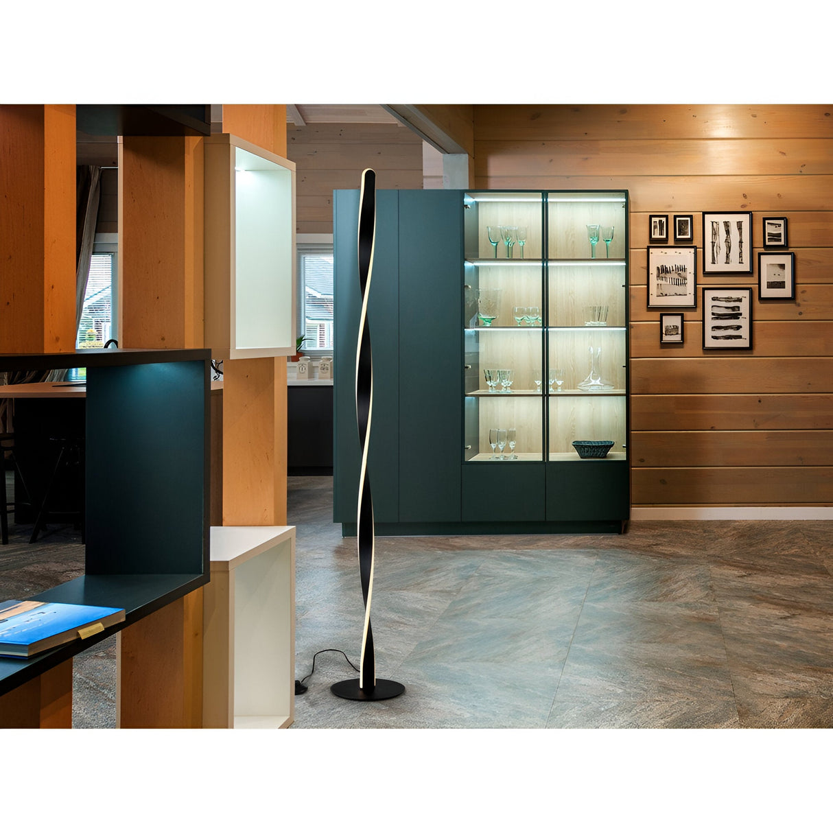 Twist LED Floor Lamp 40W 3000K - Matte Black