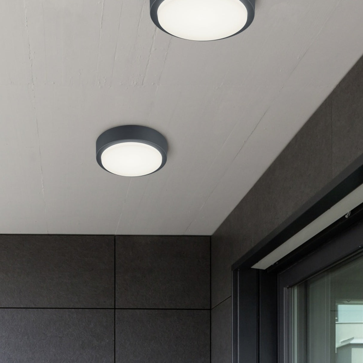 Breg LED Round Outdoor Wall Light – Anthracite