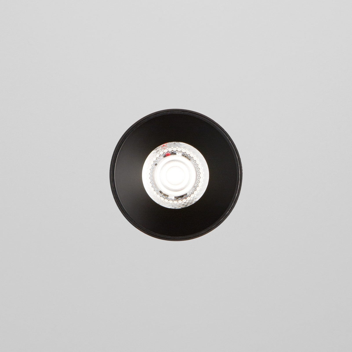 Deva Big Track Spotlight 5W 38 Degree - Black in situ