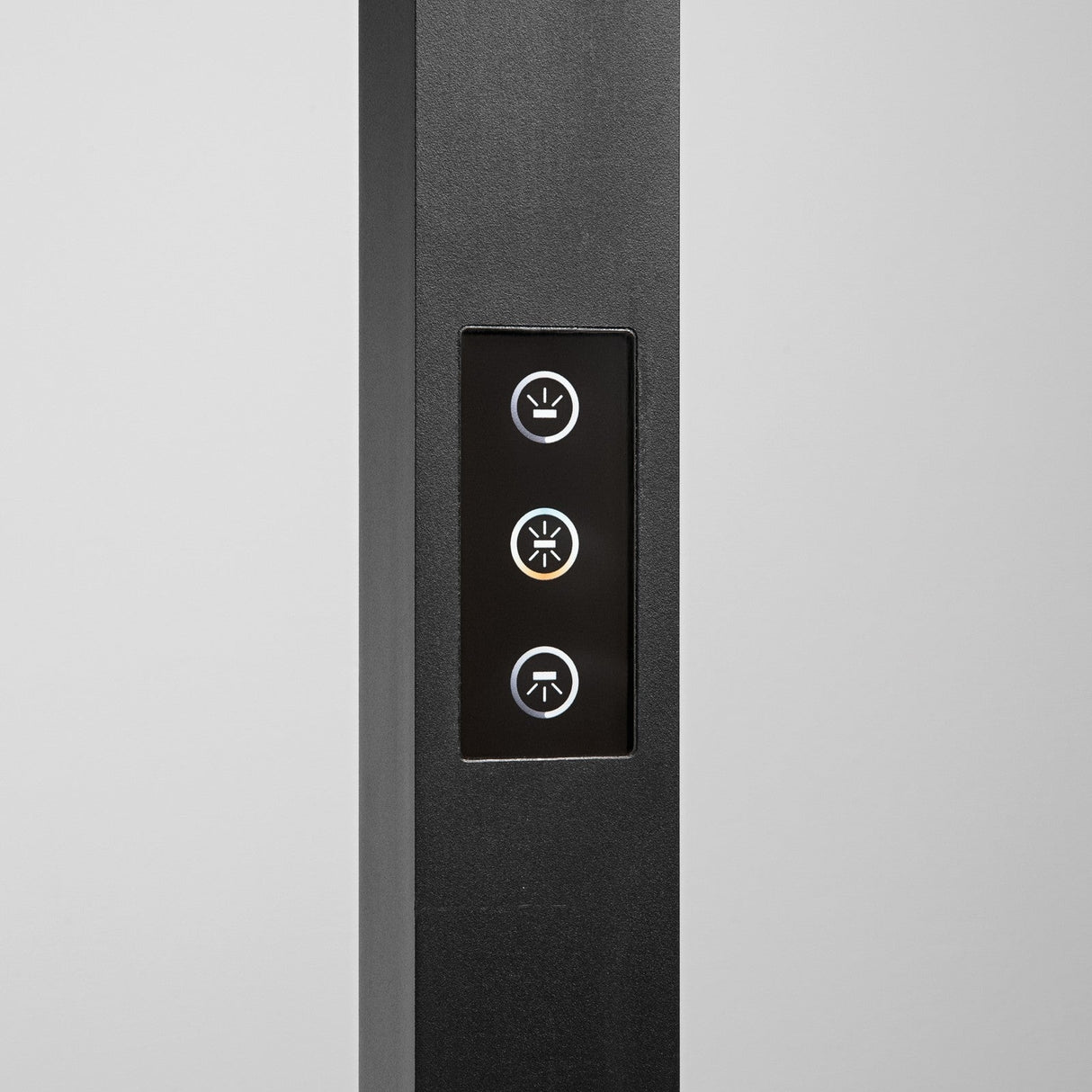 Comfort Tunable Floor Lamp - White in situ
