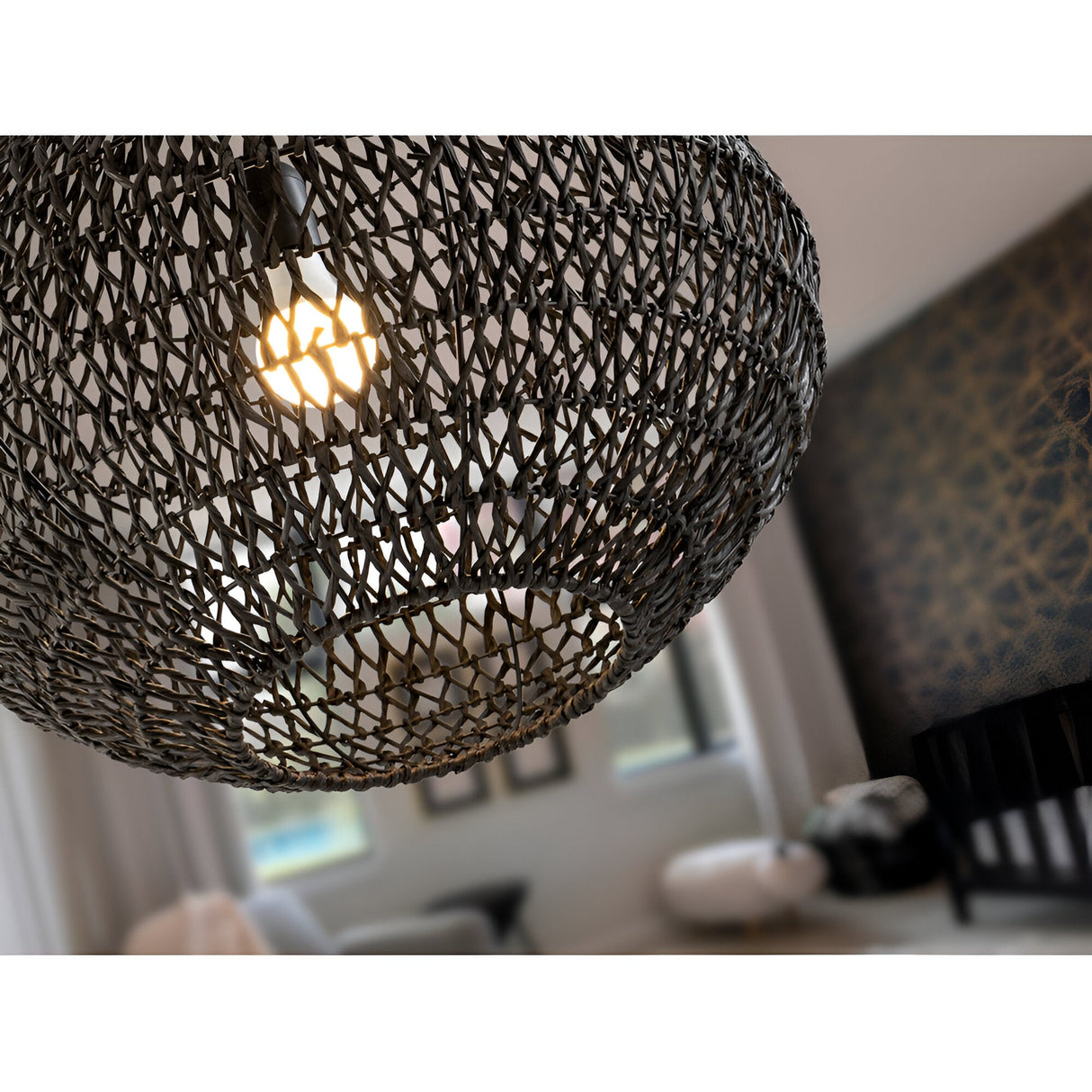 Maon 1 Light Wood Pendant -Black