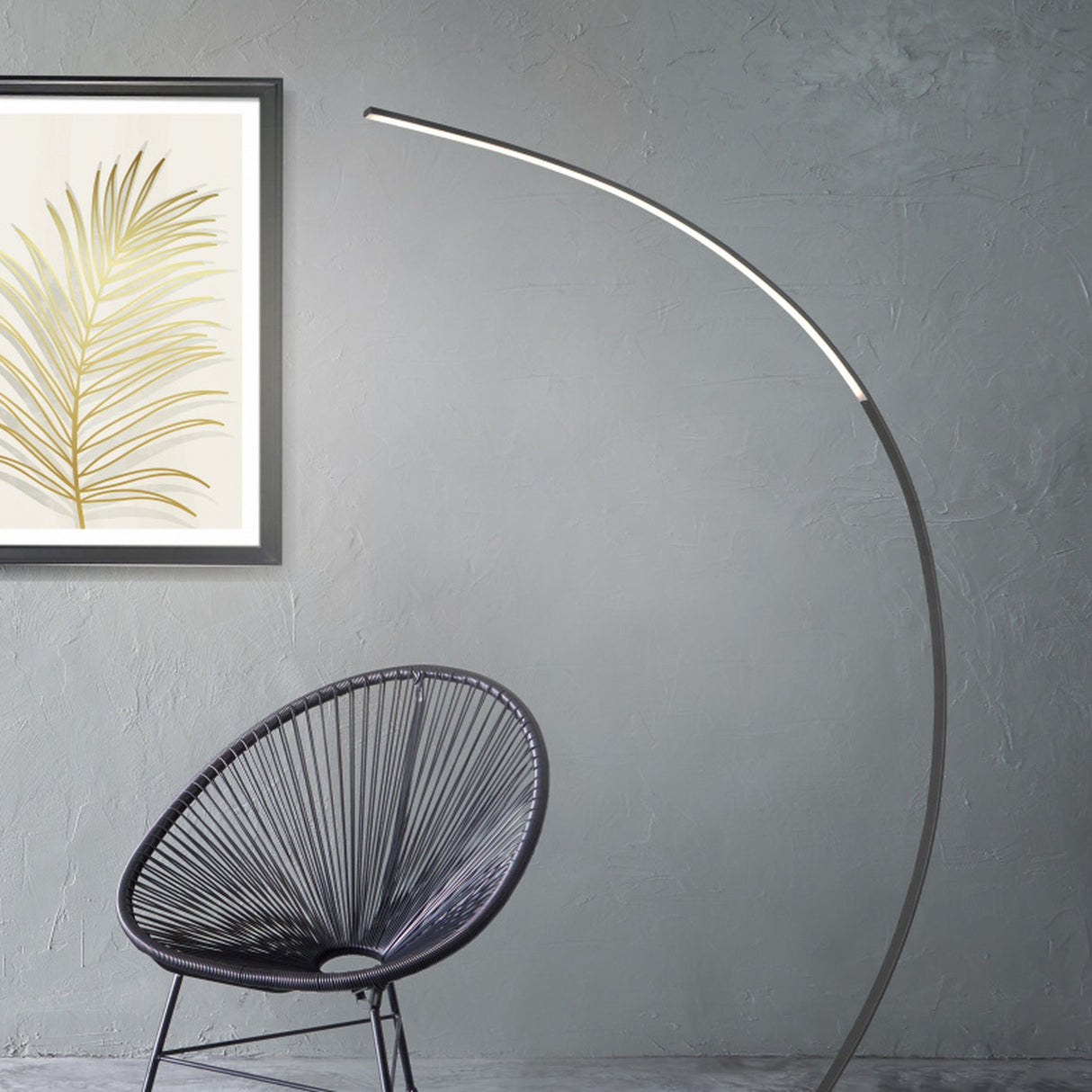 Bangkok LED Floor Lamp – Matt Black