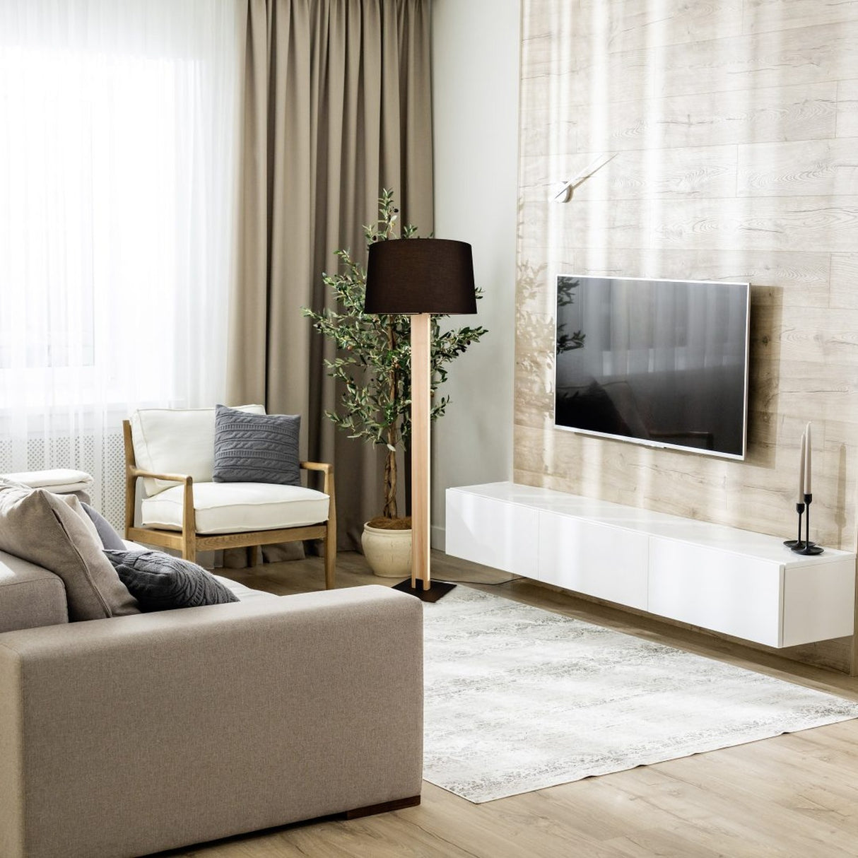 Rahul 2 Light Wooden Floor Lamp – Matt Black