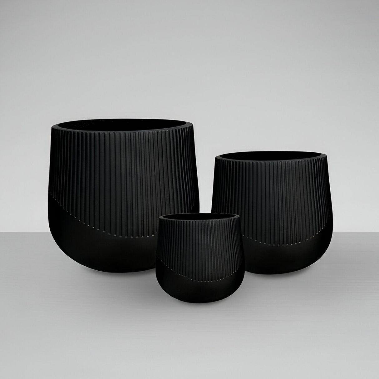 Kioto Set 3 Fiberclay Planters - Black