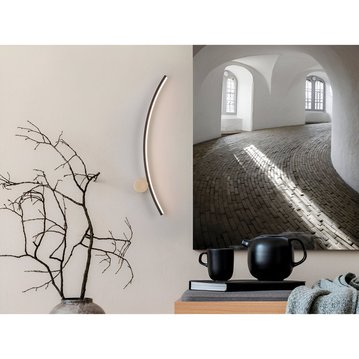 Smile LED Wall Light 8W 3000K - Black/Gold