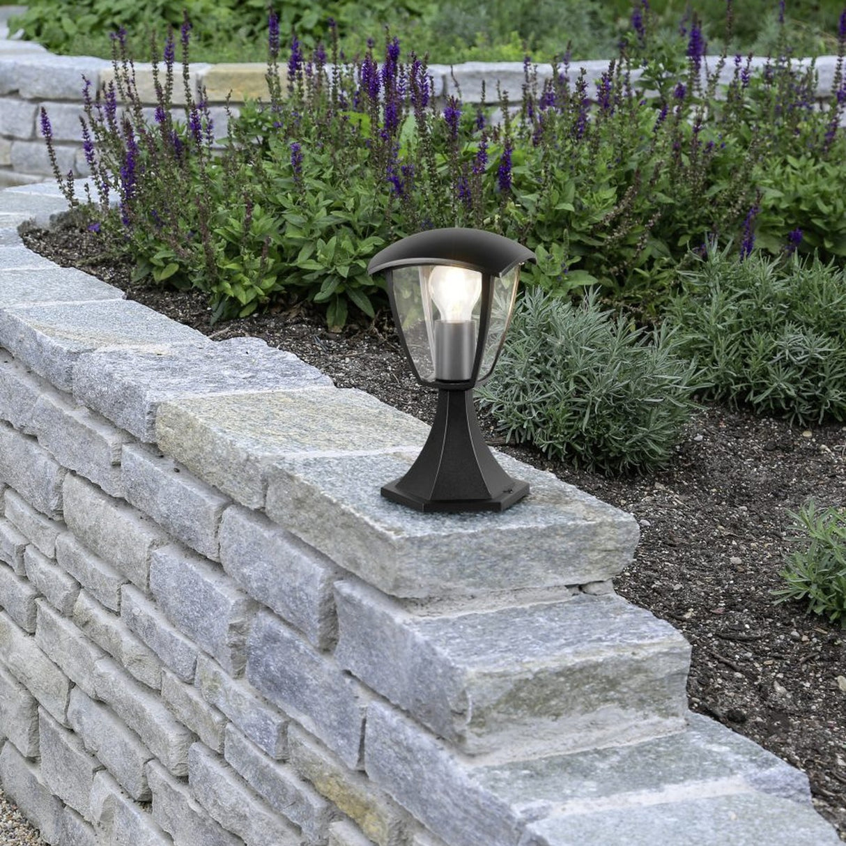 Venta Lantern Outdoor Lamp Post – Matt Black