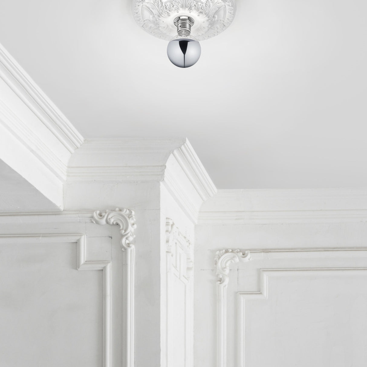 Lilly Round Ceiling Light – White