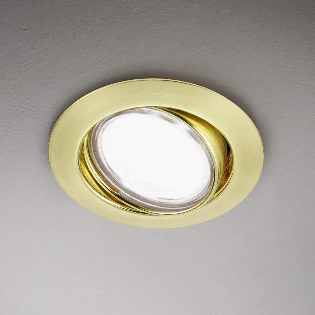 Jura Downlight – Satin Brass