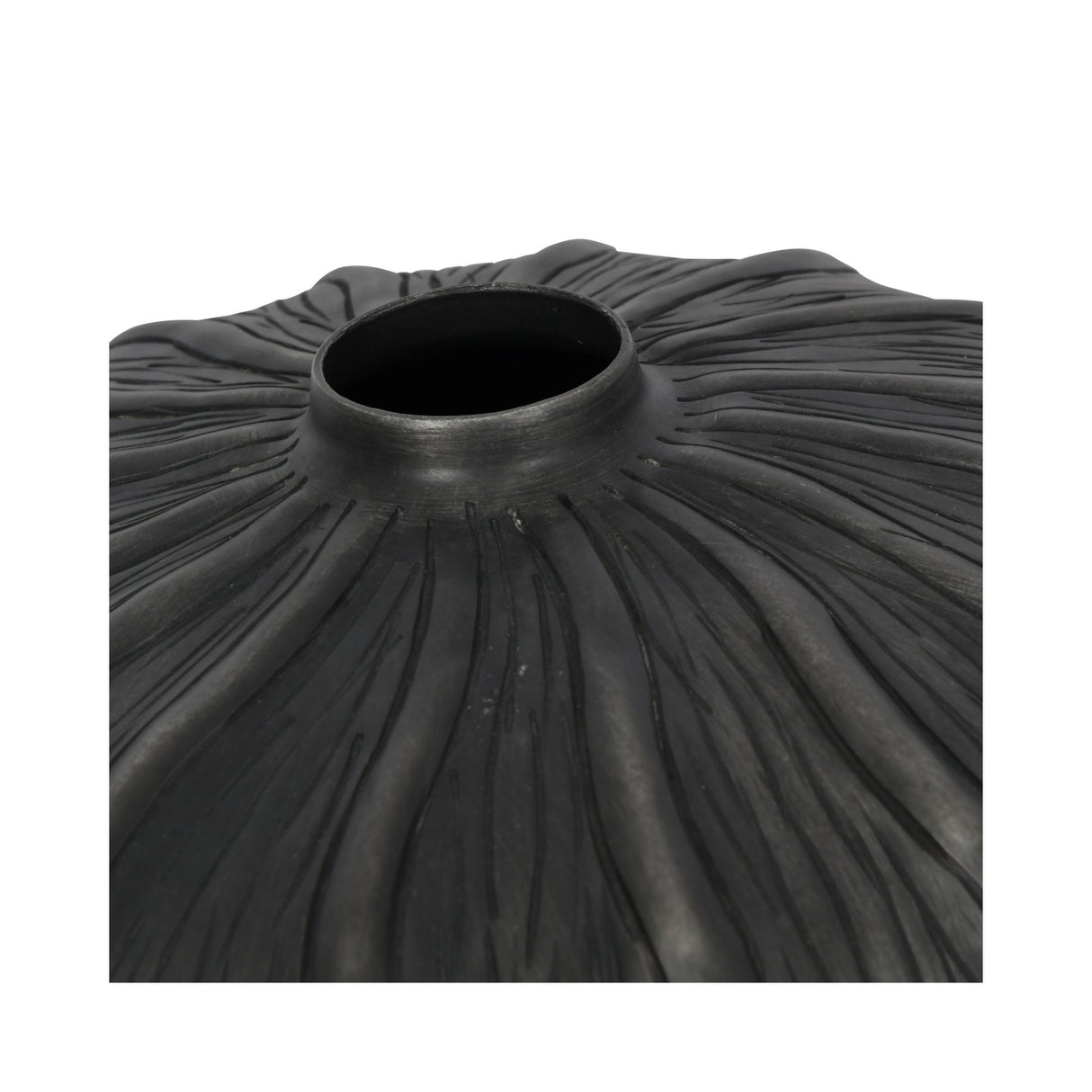 Pelham Squat Vase - Matt Black