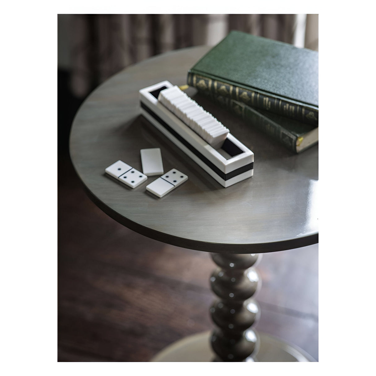 Domino Set - White & Black