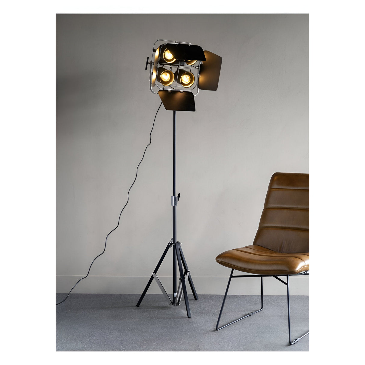 Flix Tripod Floor Lamp - Black & Silver