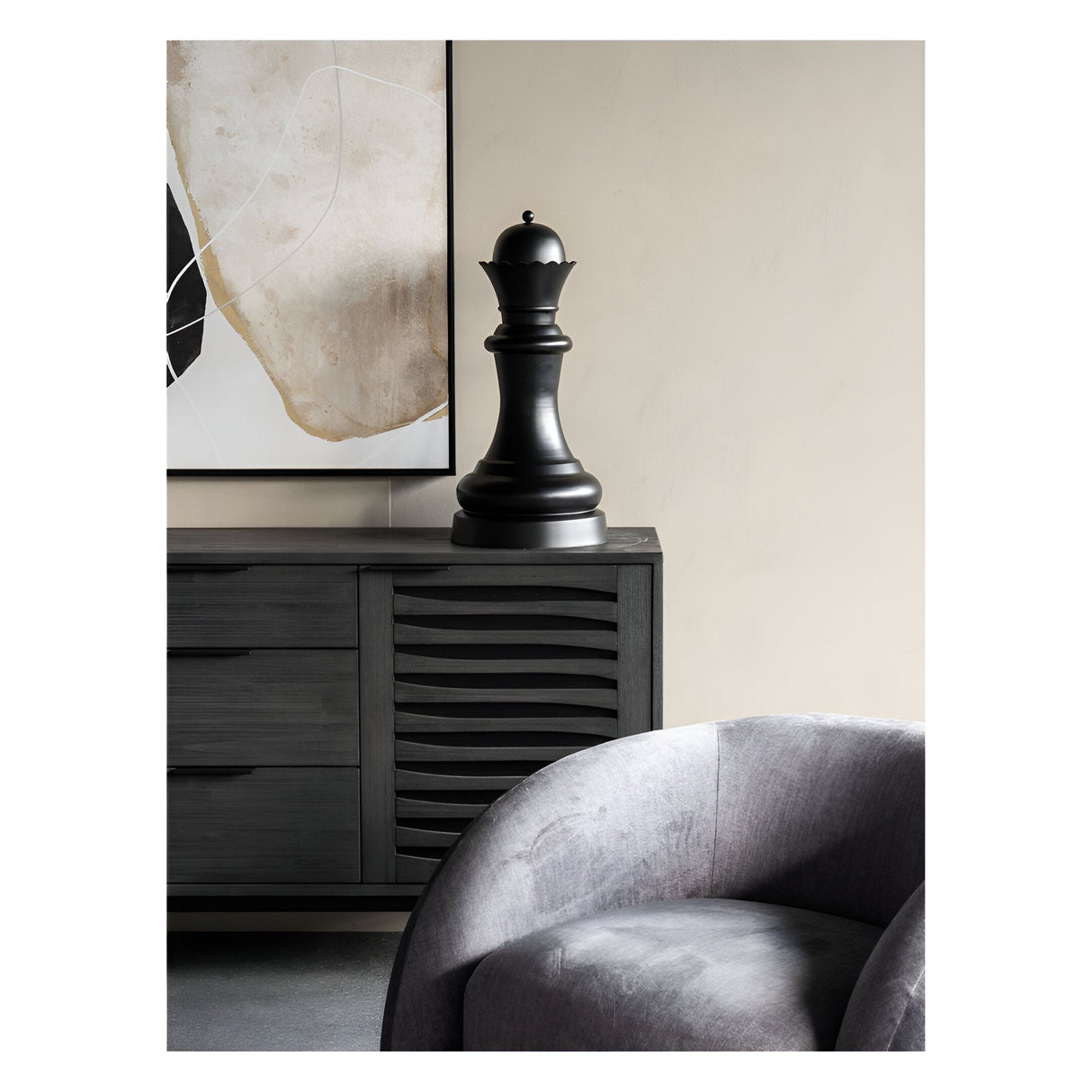 Decorative Queen - Black