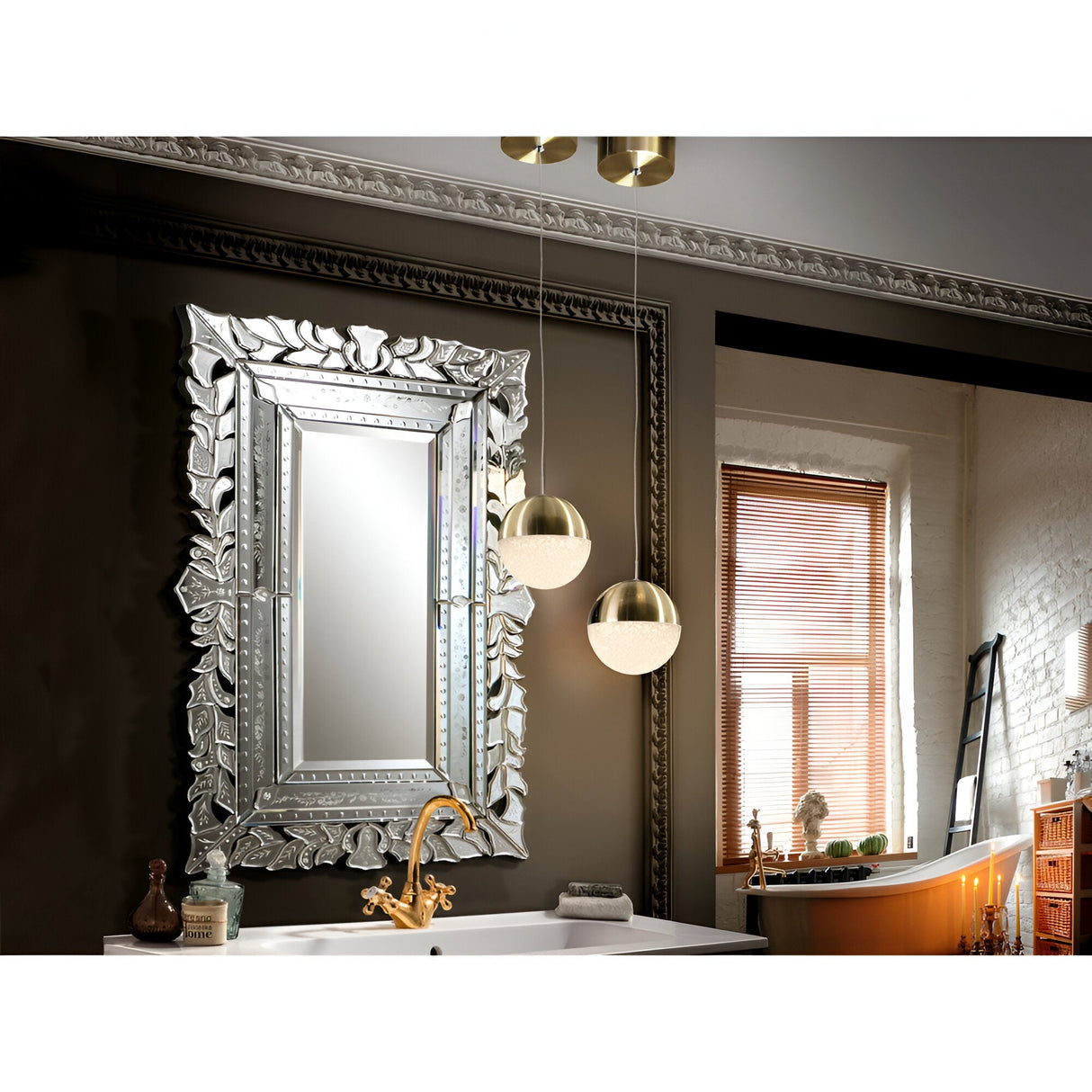 Sphere LED Pendant Light 4.8W 3000K - Brass