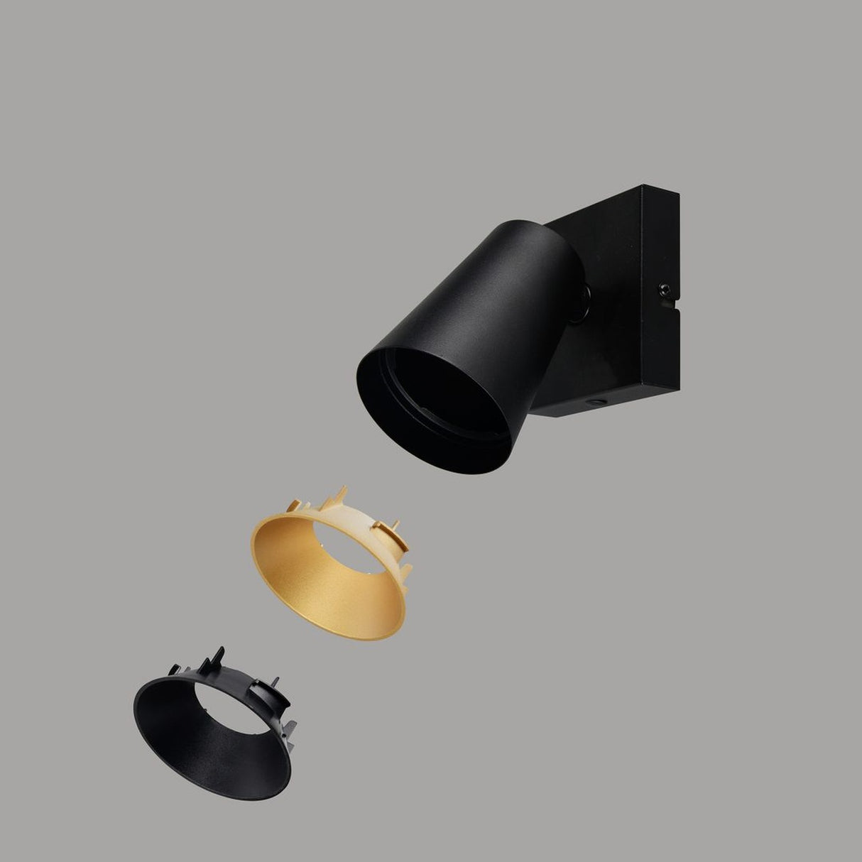 Sharp Spotlight – Black & Gold
