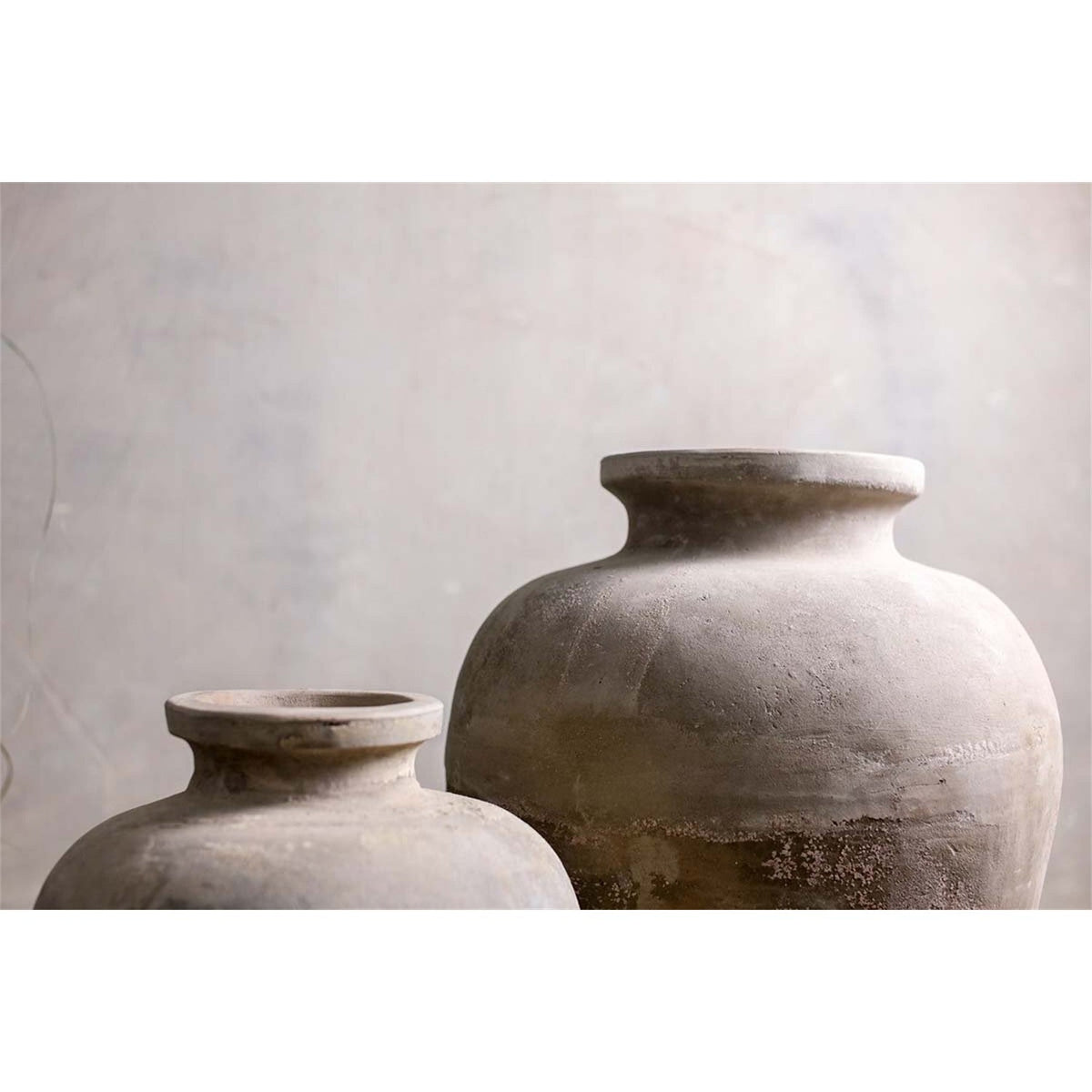 Brolvorne Large Clay Urn Planter - Antique Grey