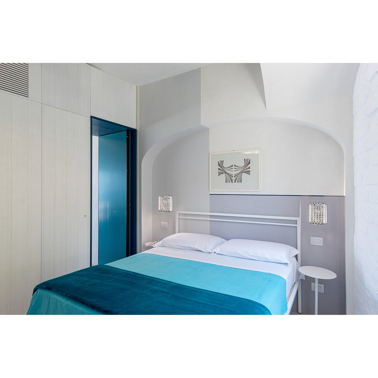 Dione 2 Light Crystal Wall Light - Chrome