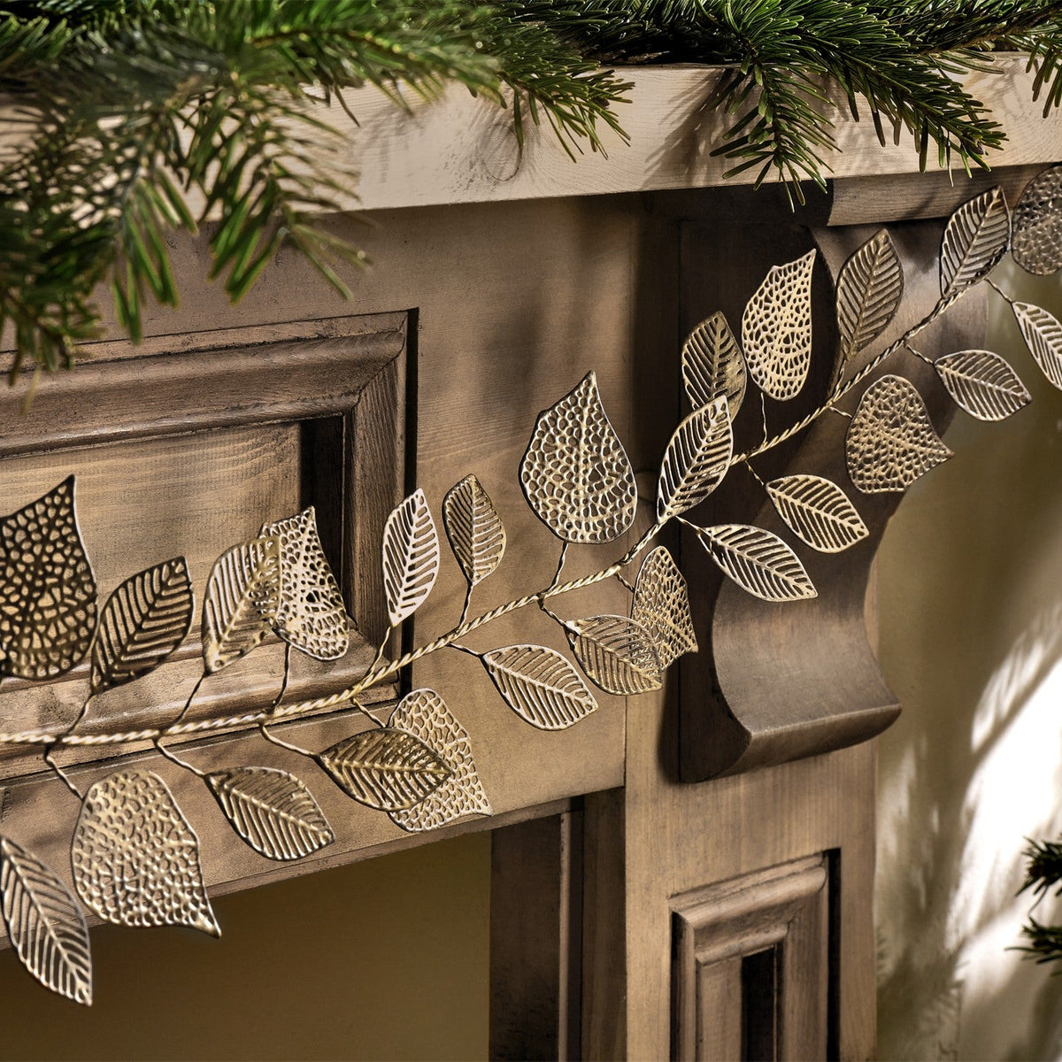 Charita Christmas Leaf Garland - Antique Brass