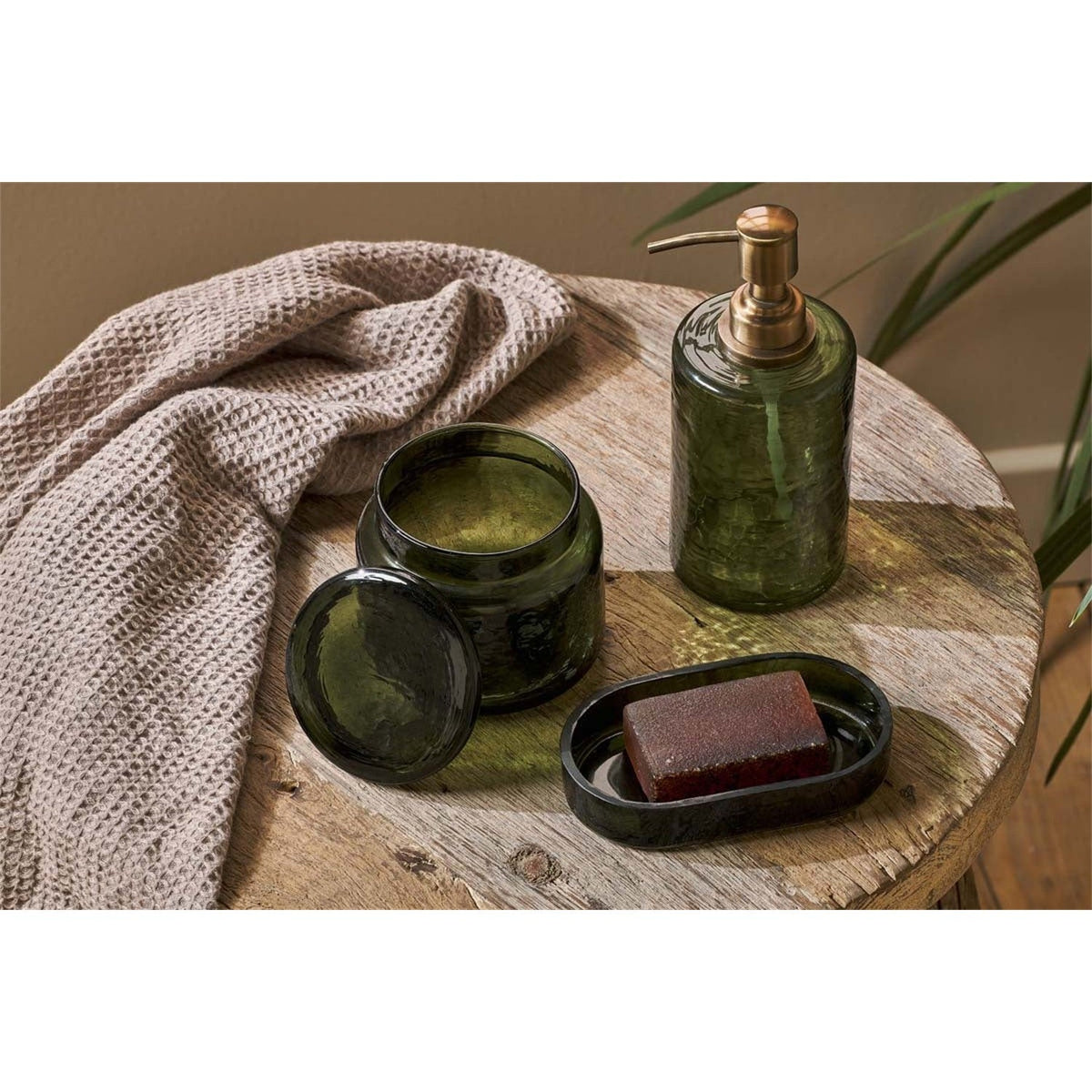 Ilcoso Recycled Hammered Glass Soap Dispenser - Green