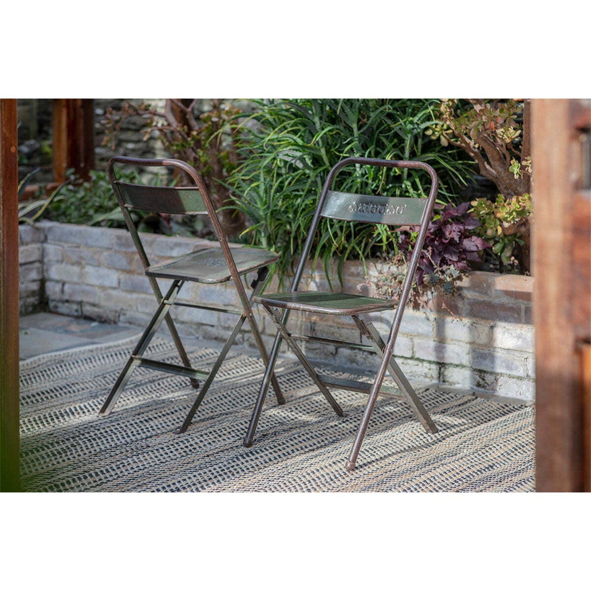 Ishan Reclaimed Iron Folding Chair
