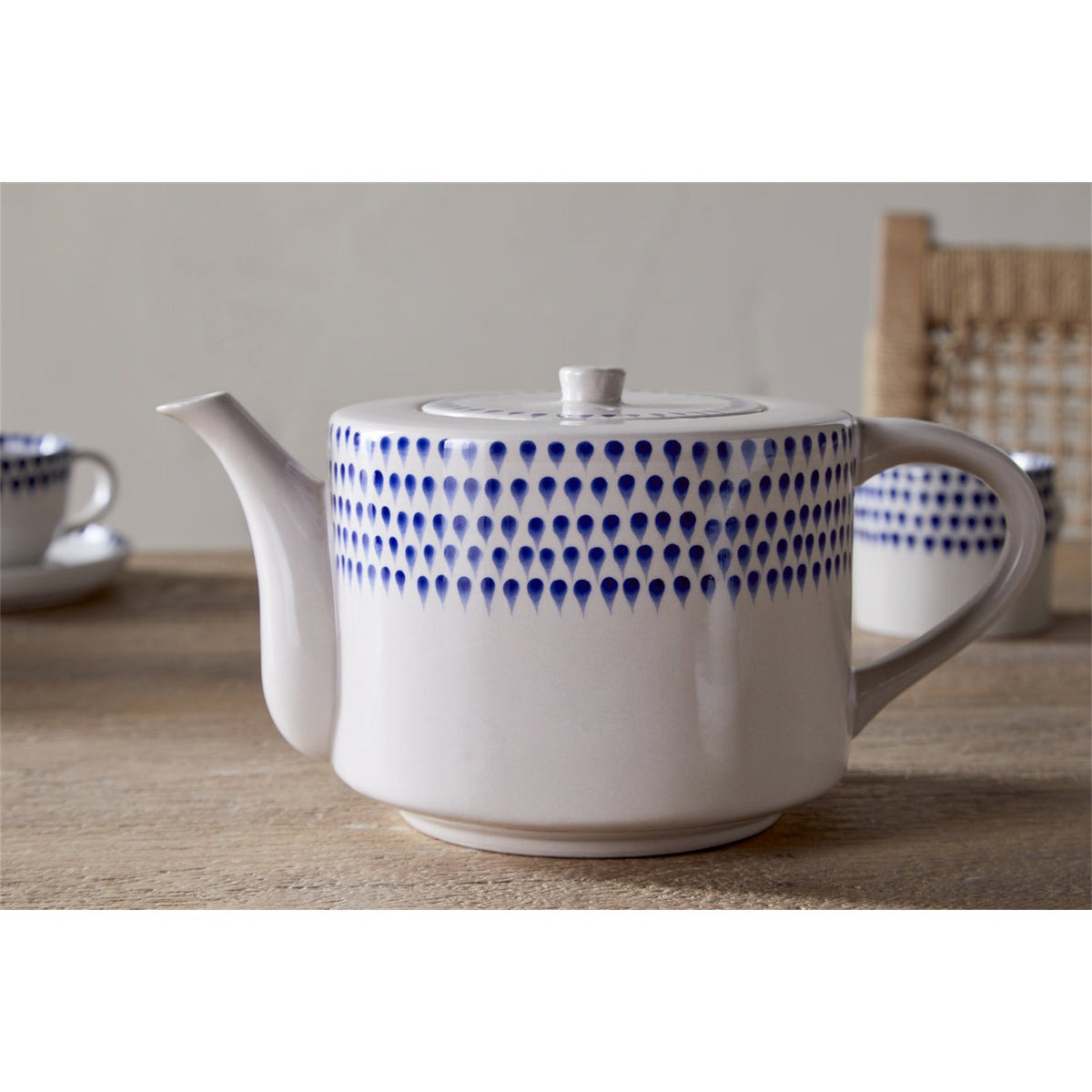 Indigo Drop Large 4 Person Teapot - Indigo