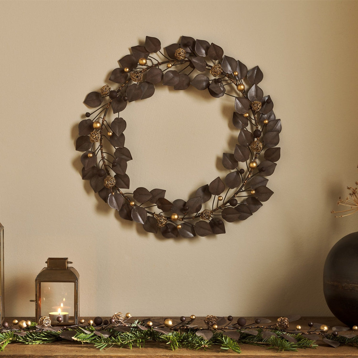 Ishana Christmas Wreath - Antique Brass