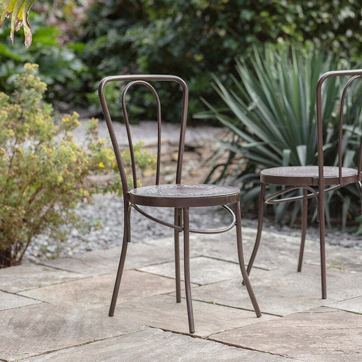 Jeavika Iron Bistro Garden Chair - Dark Brown