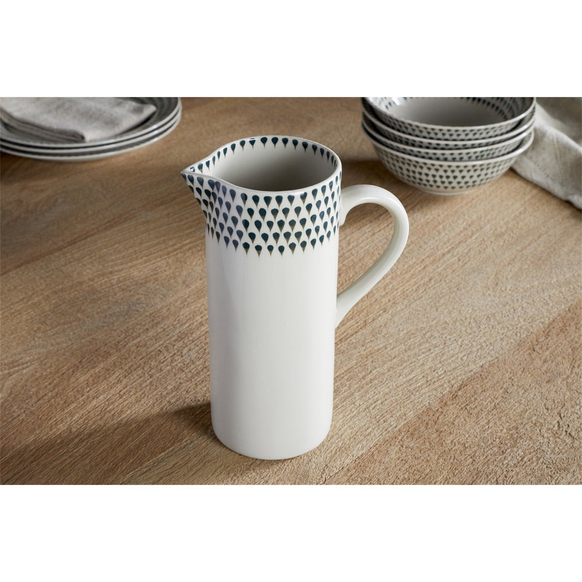 Juniper Drop Large Ceramic Jug - Cream & Juniper