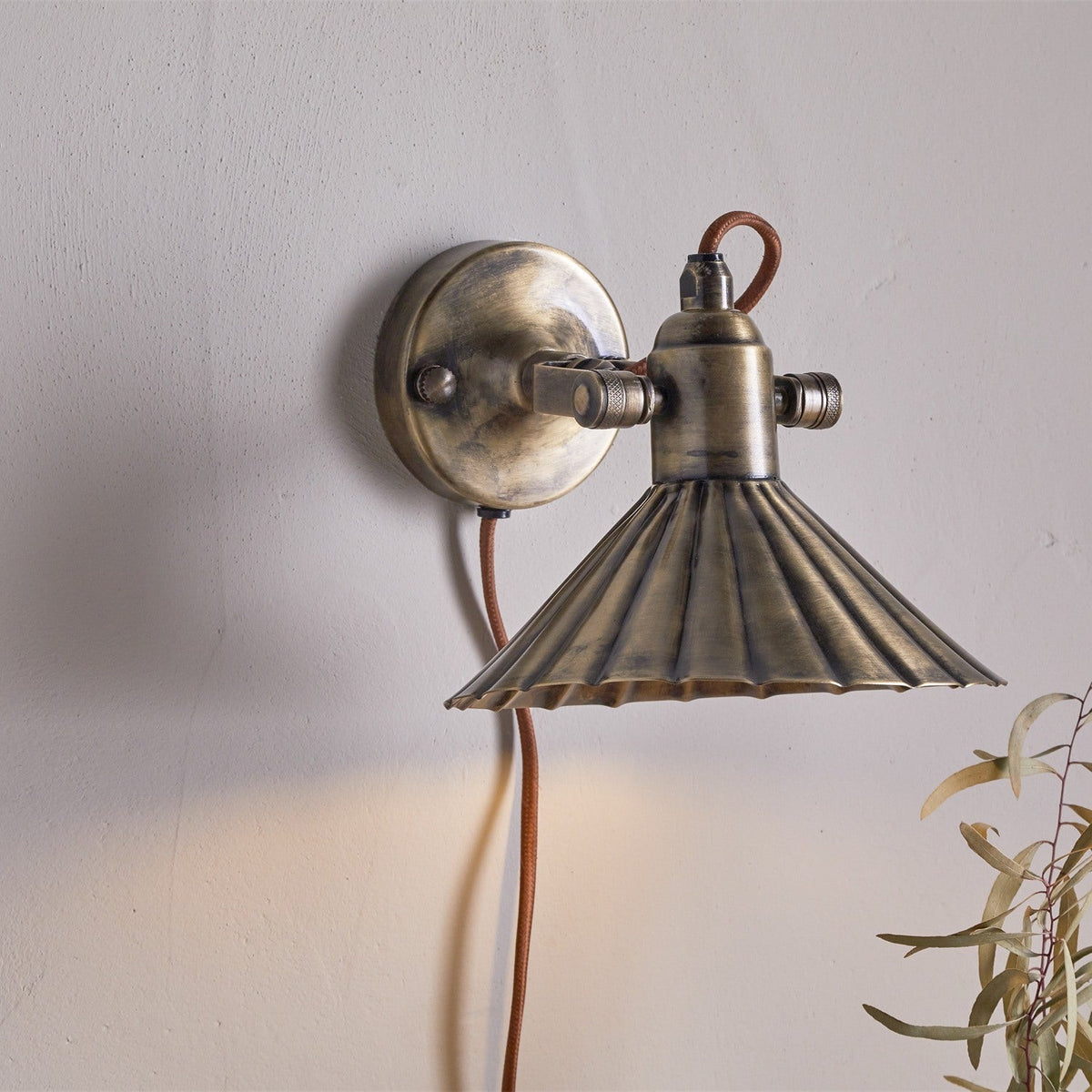 Moti Wall Light - Antique Brass