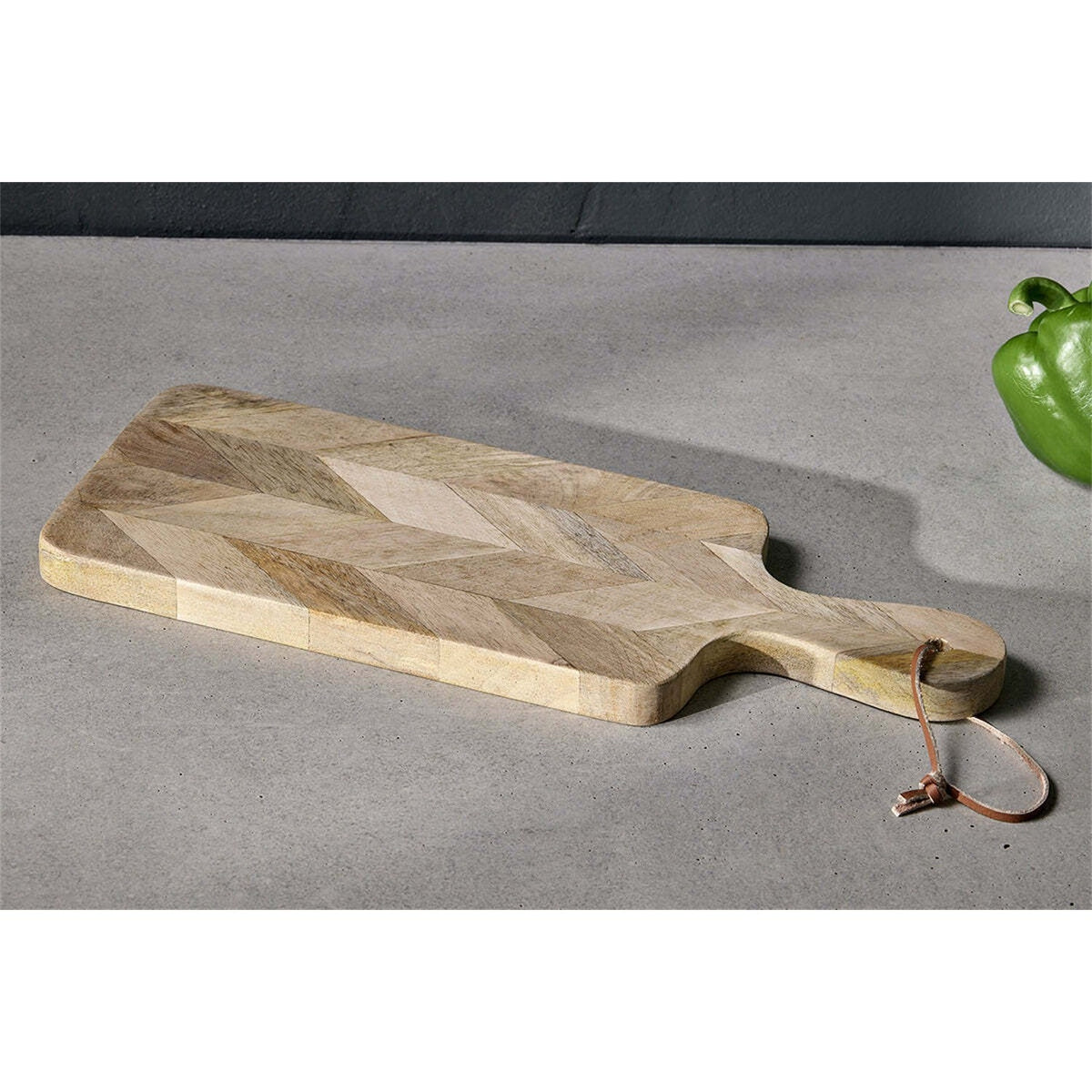 Nalbari Small Mango Wood Chopping Board - Natural