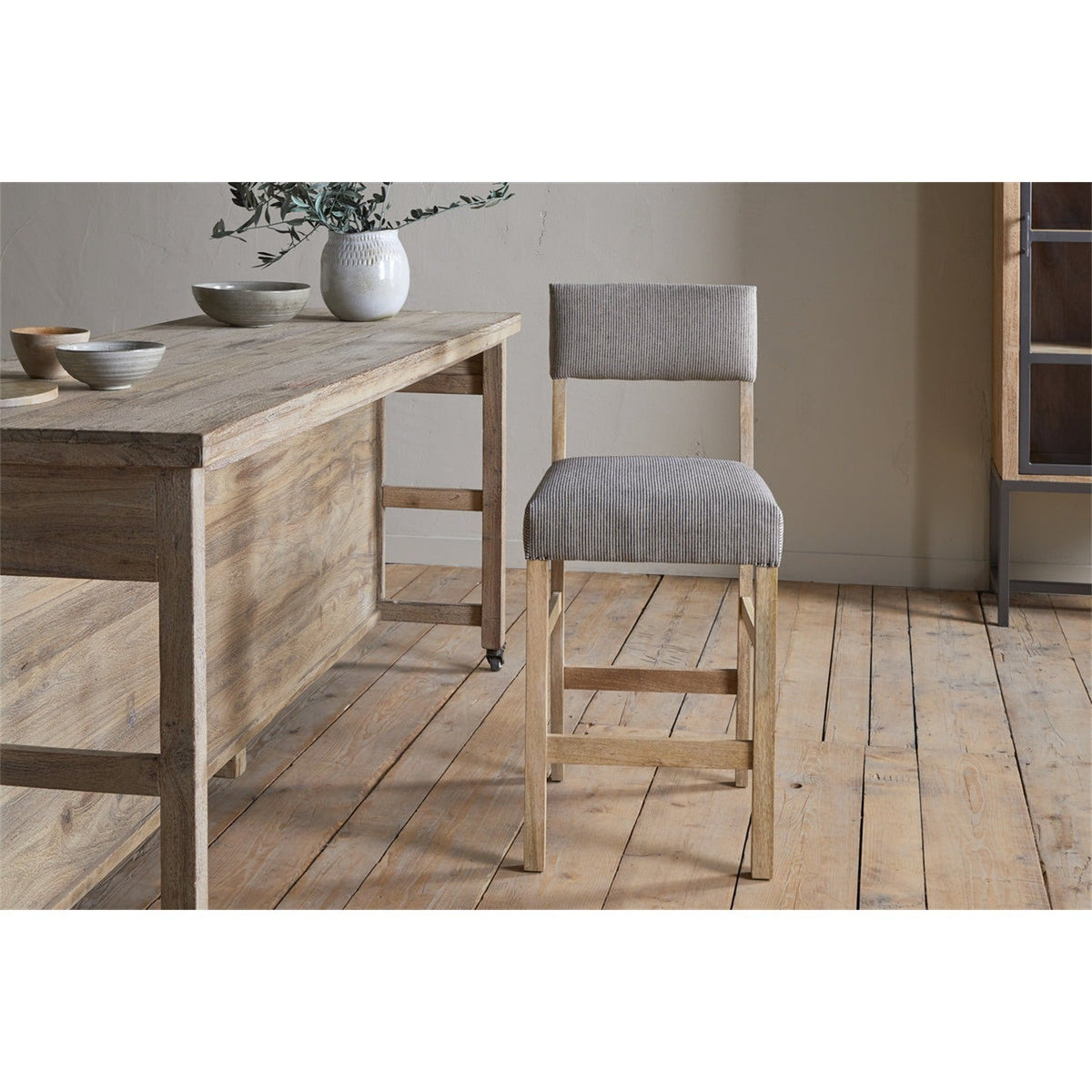 Nadeeka Linen Upholstered Counter Stool - Soft Grey