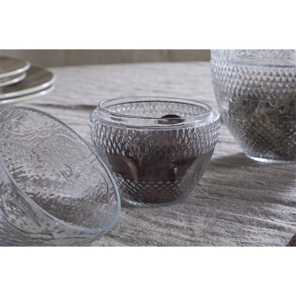 Essan Small Opening Glass Easter Egg Decoration - Clear