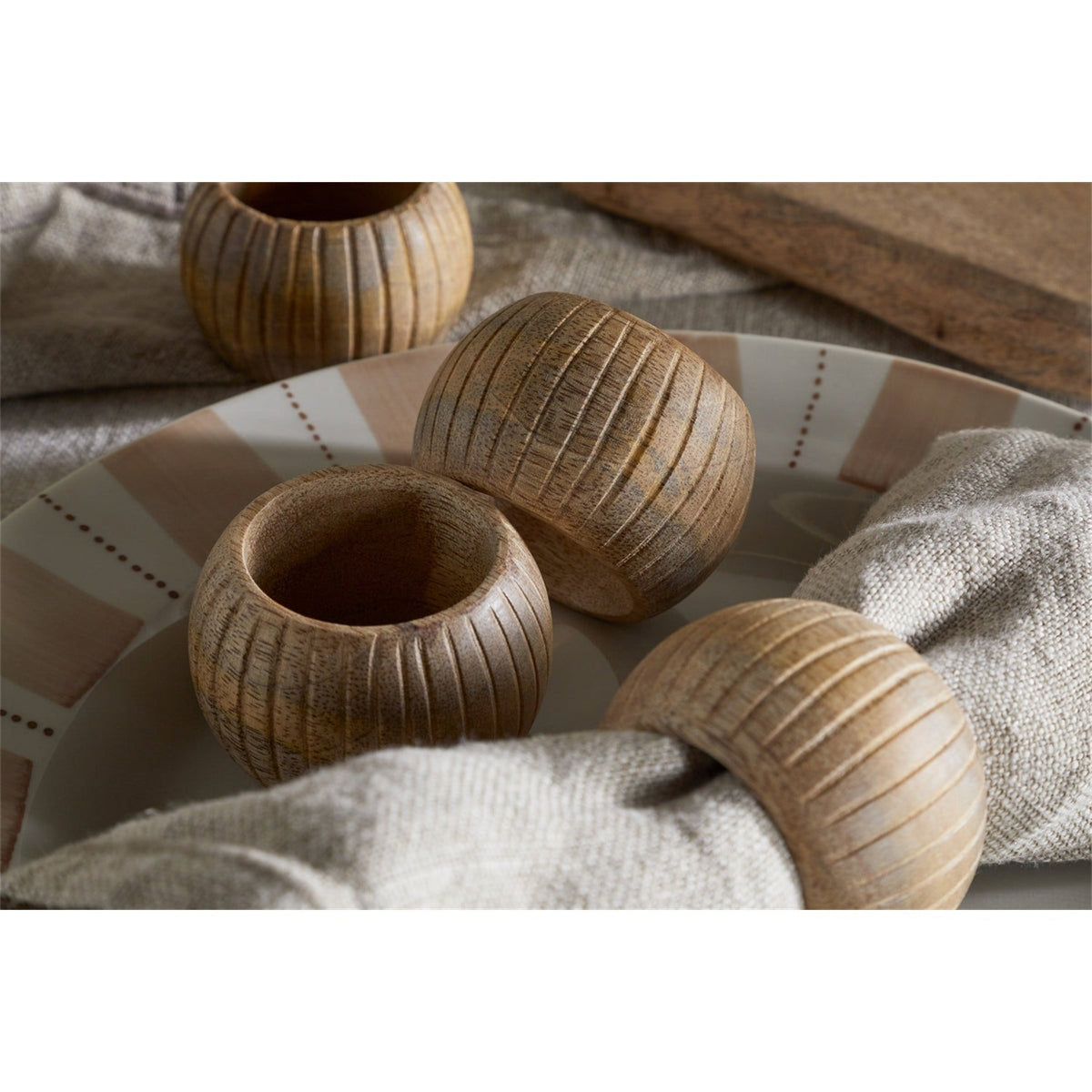 Vivan Mango Wood Napkin Rings - Natural - Set of 4