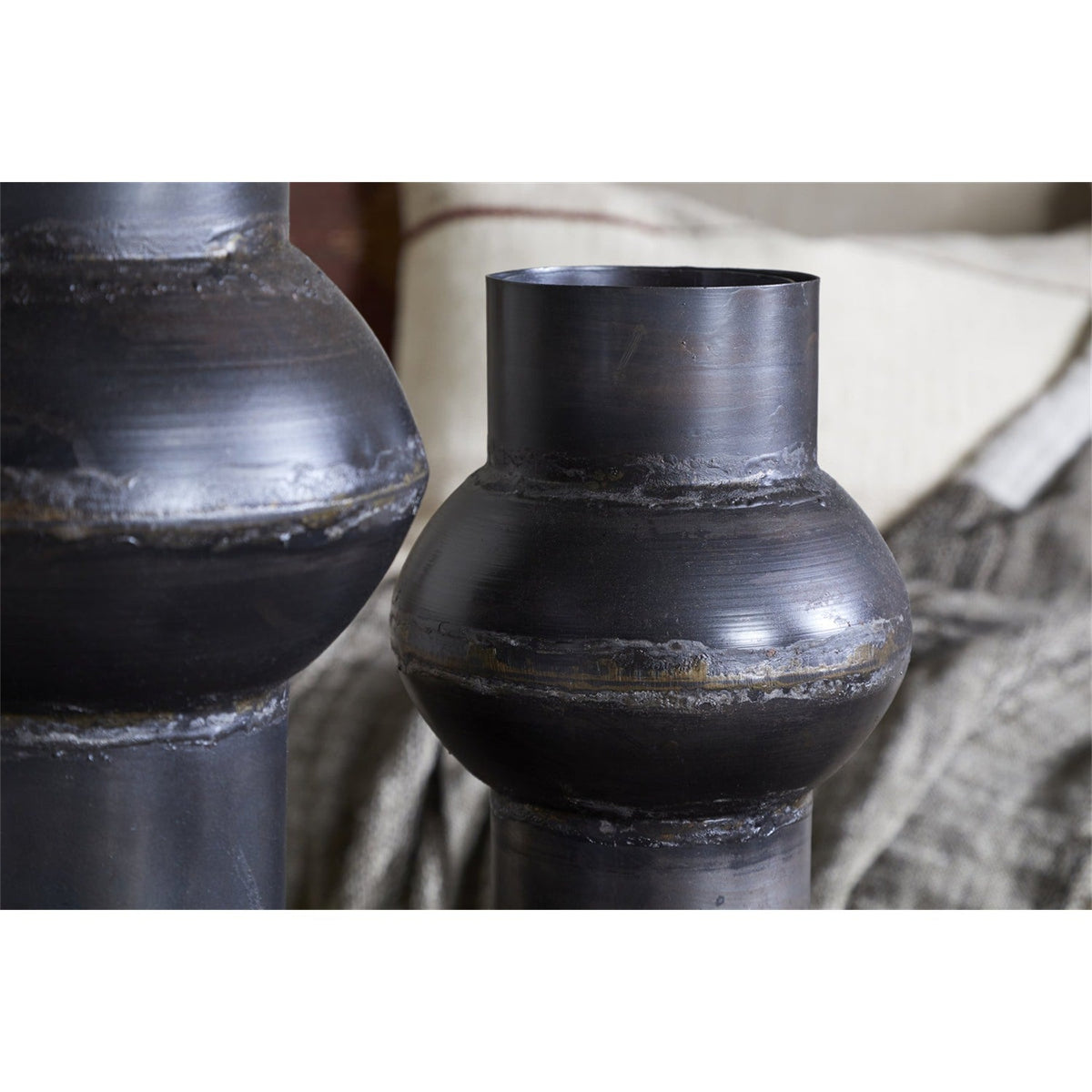 Endo Small Reclaimed Iron Vase - Aged Black