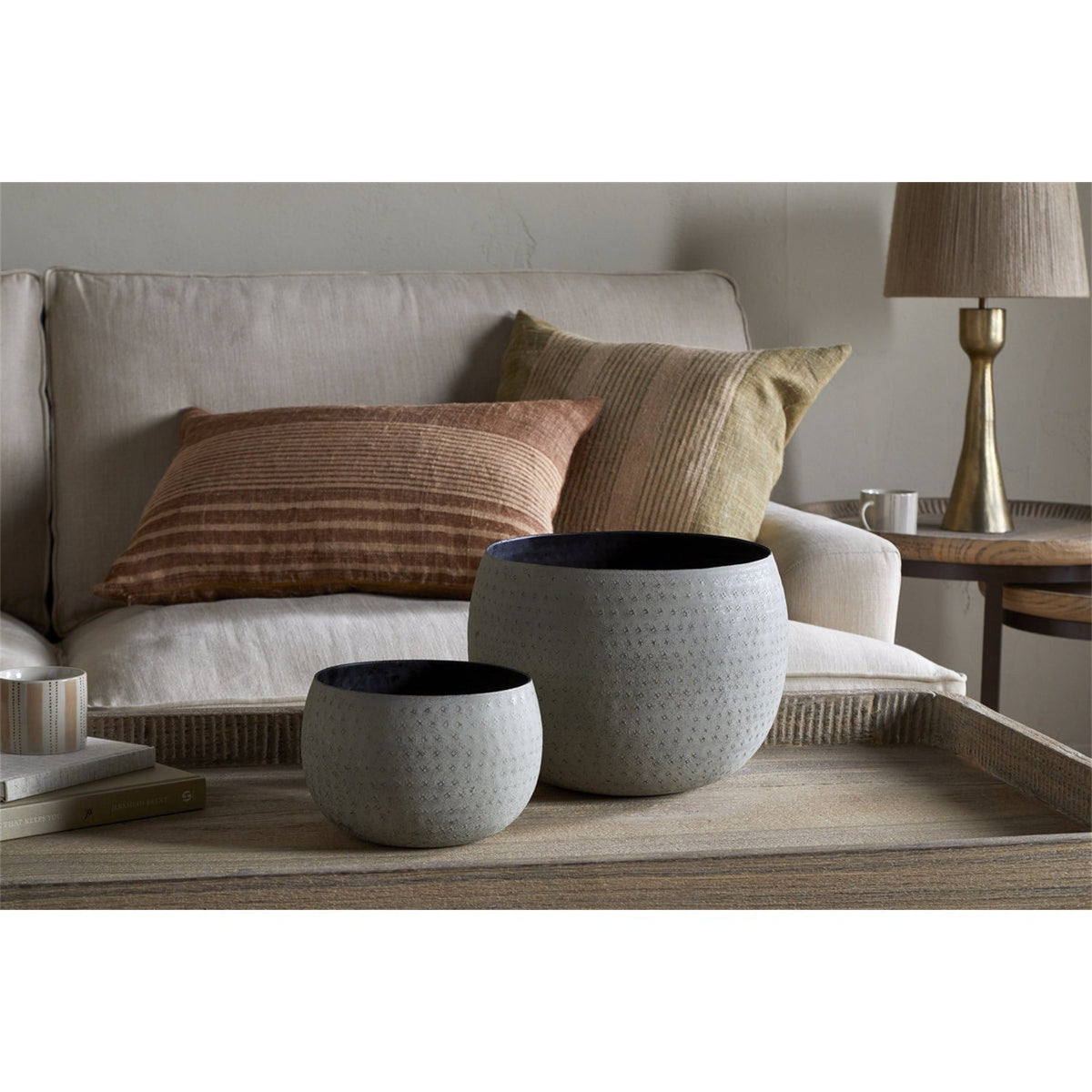 Laoko Small Aluminium Planter - Olive Grey