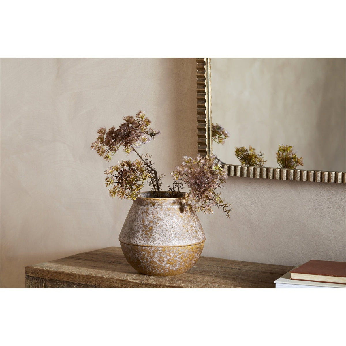 Aggua Ceramic Vase - Brown