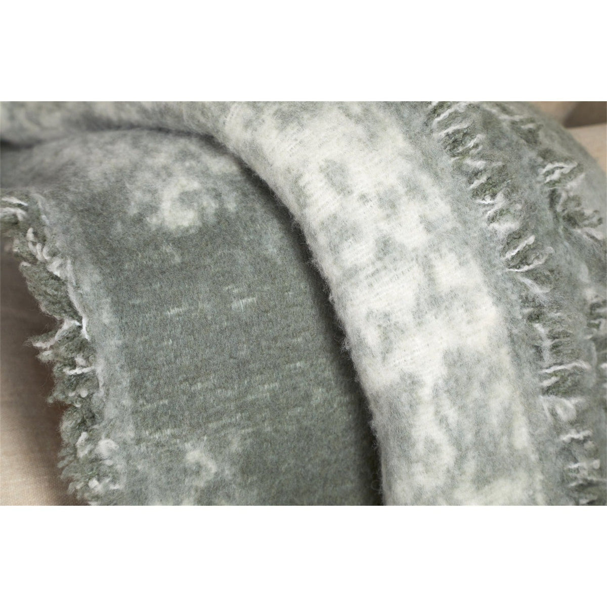 Kambali 130 x 200cm Distressed Jacquard Throw - Moss