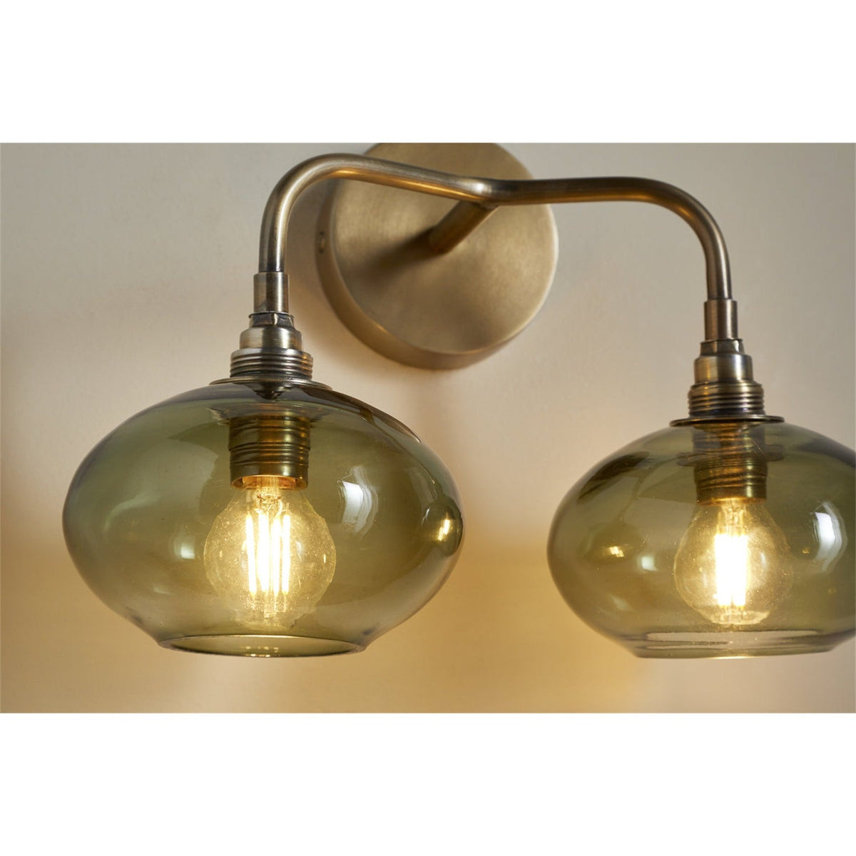 Otoro 2 Light Wall Light - Green