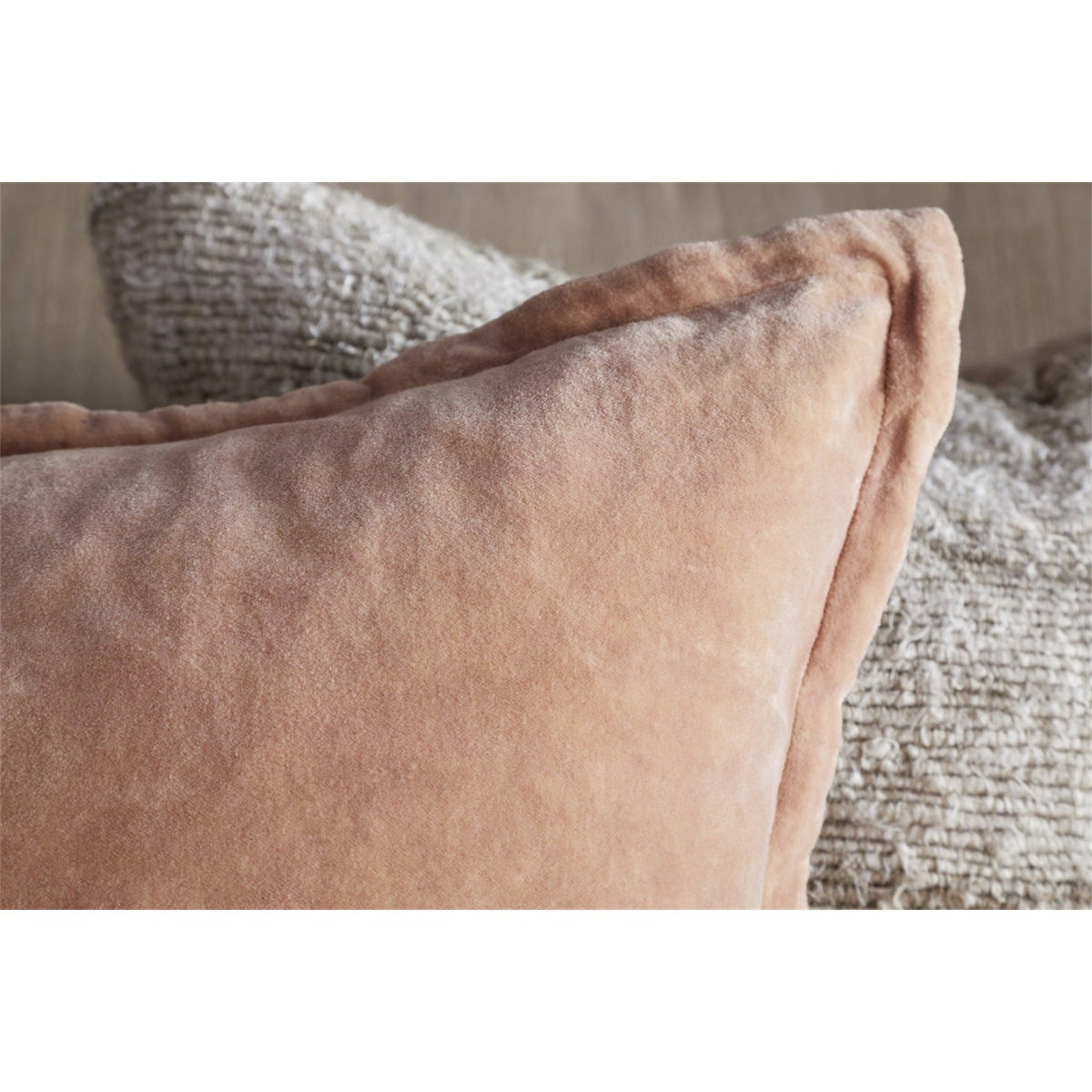 Menmai 50 x 50cm Velvet Cushion Cover - Dusty Pink