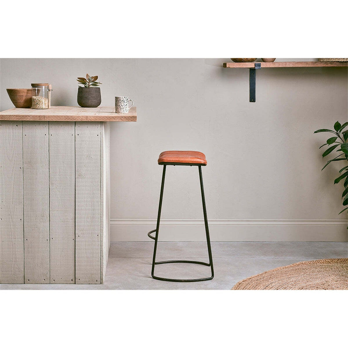 Narwana Large Ribbed Leather Stool - Aged Tan