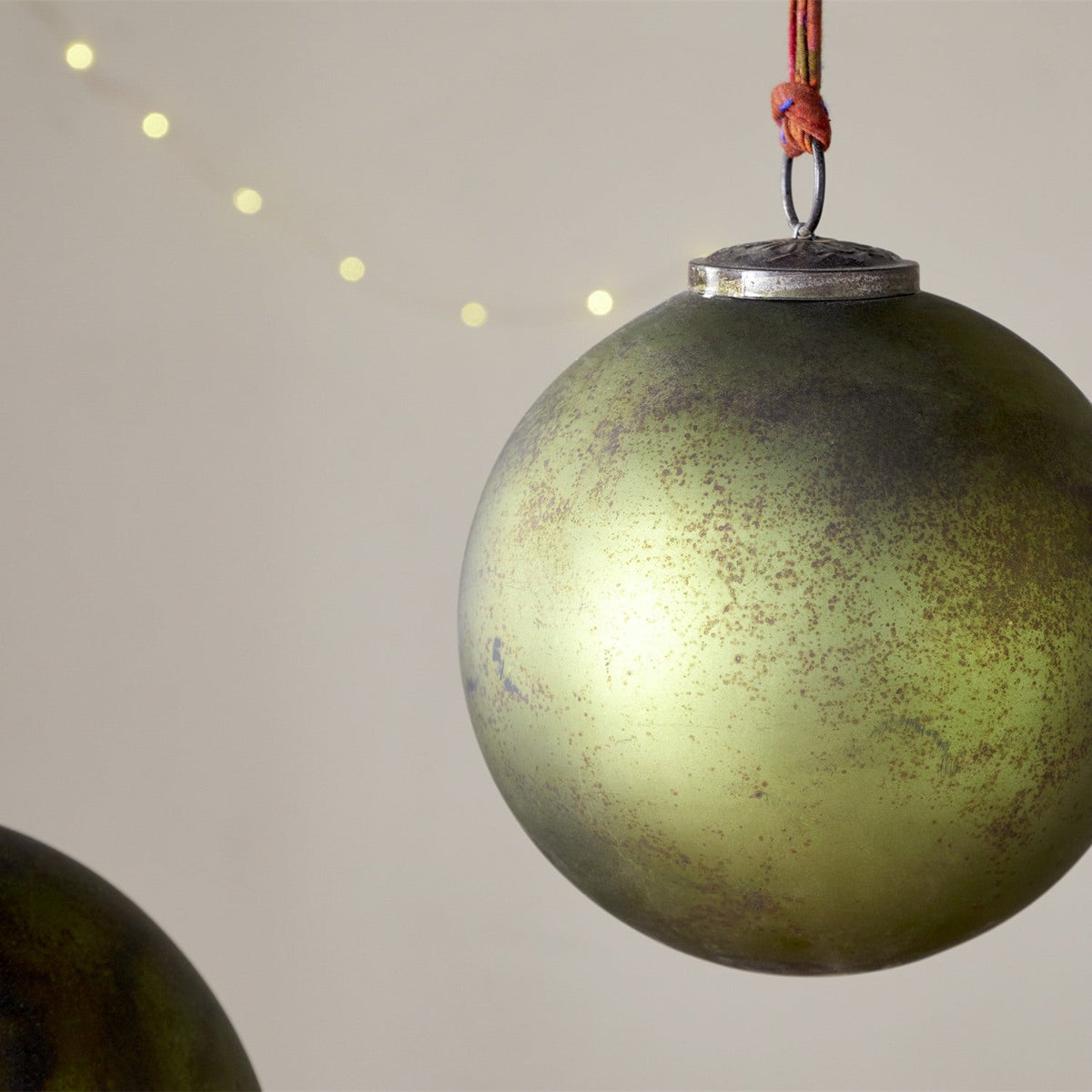 Oko Small Giant Glass Bauble - Matt Green