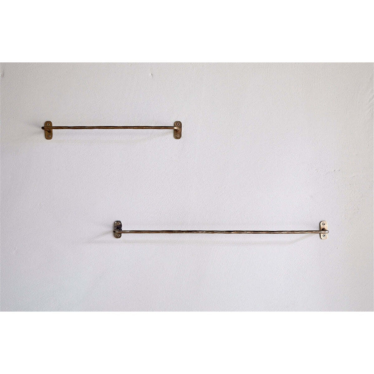Olani Small Bathroom Hanging Rail - Antique Brass