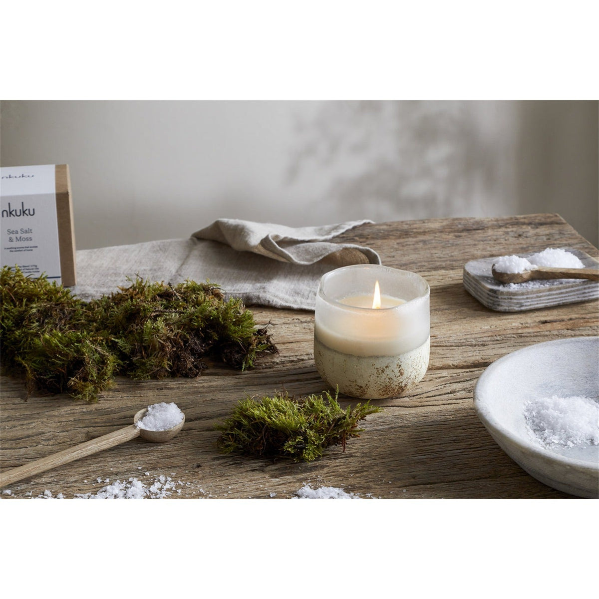 Sea Salt & Moss 1 Wick Scented Candle - Aged Smoke