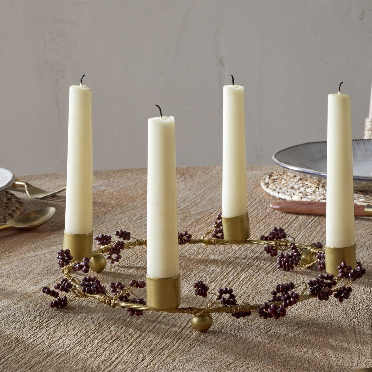 Tanu Mango Wood Christmas Candle Holder - Brass & Ruby
