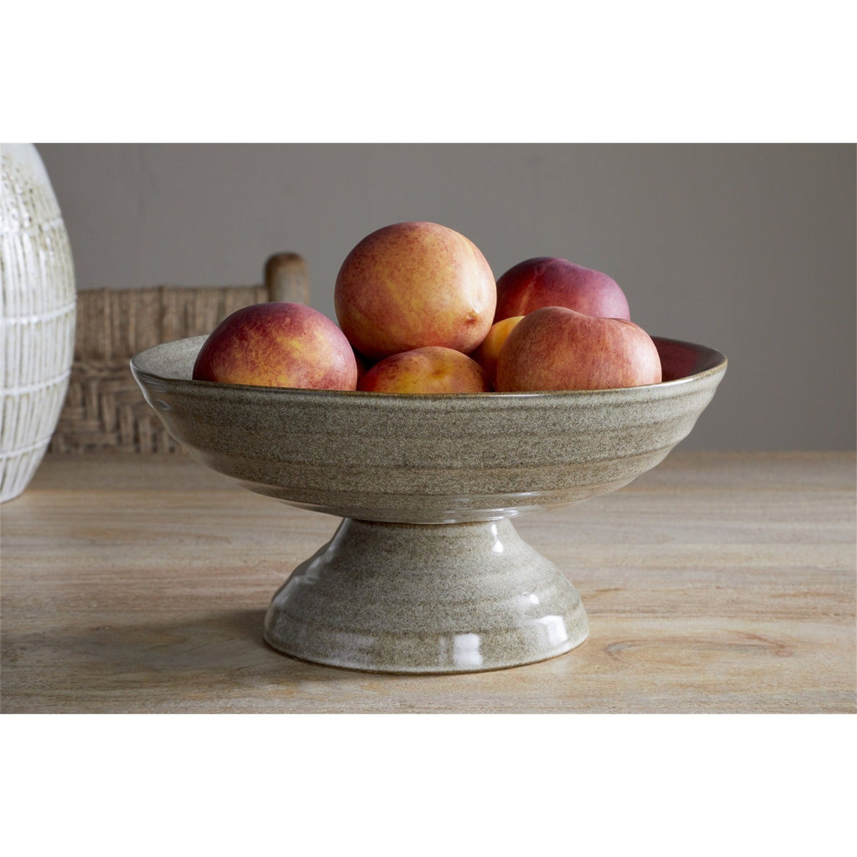 Valinha Earthenware Footed Fruit Bowl - Grey