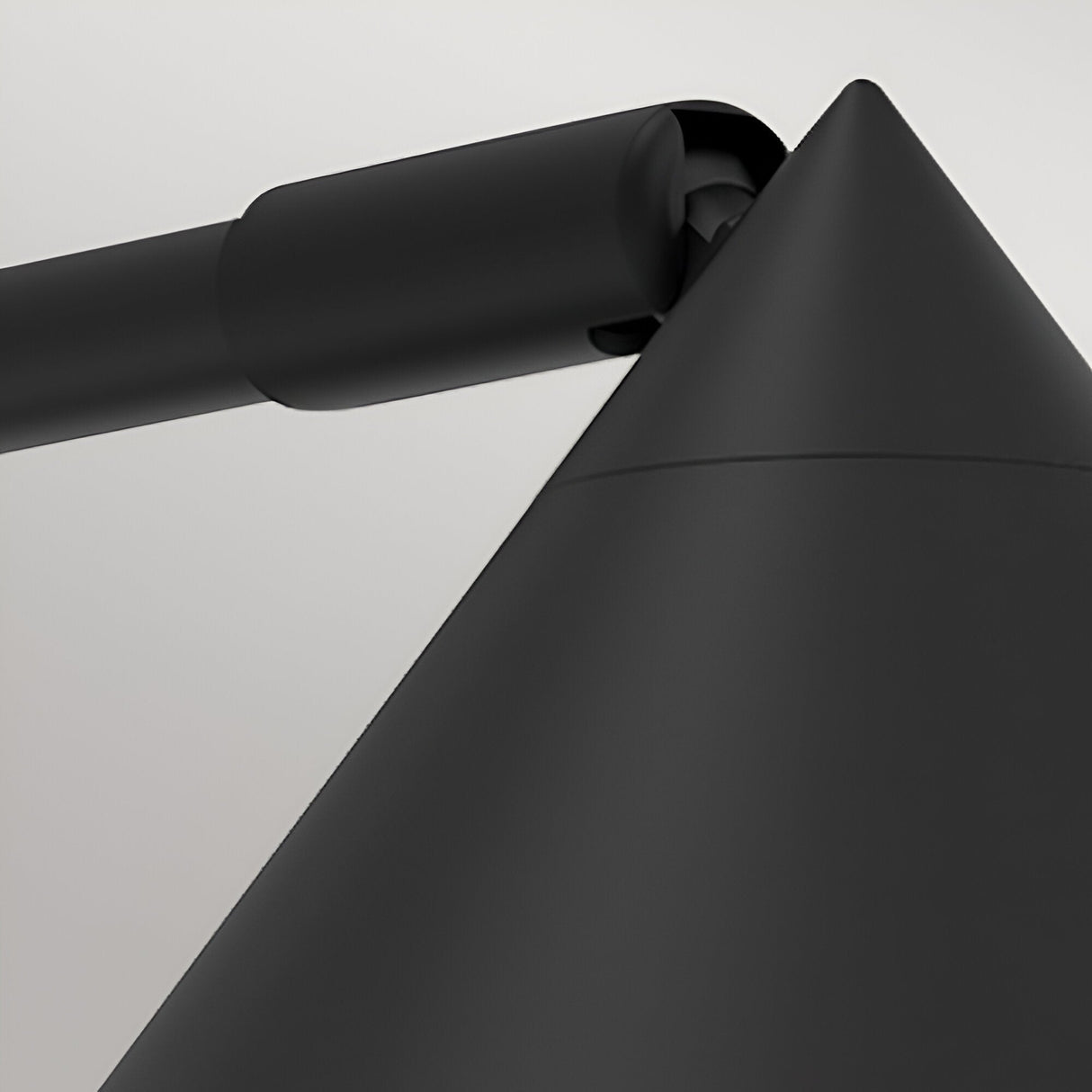 Remyck 1 Light Wall Light - Matte Black