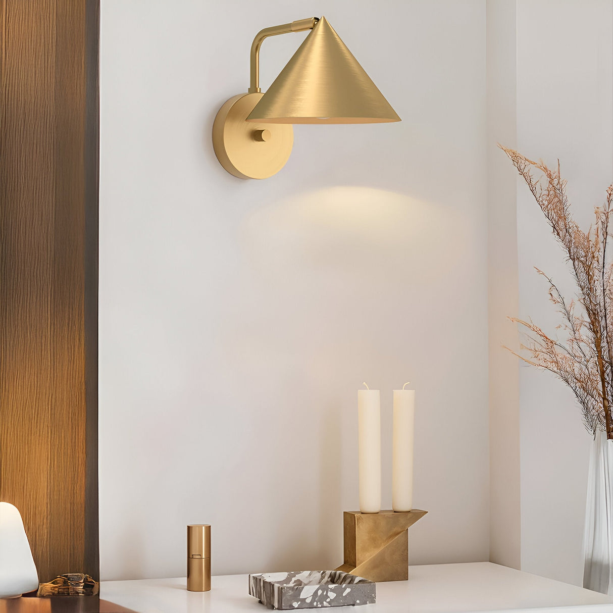 Remyck 1 Light Wall Light - Brushed Gold
