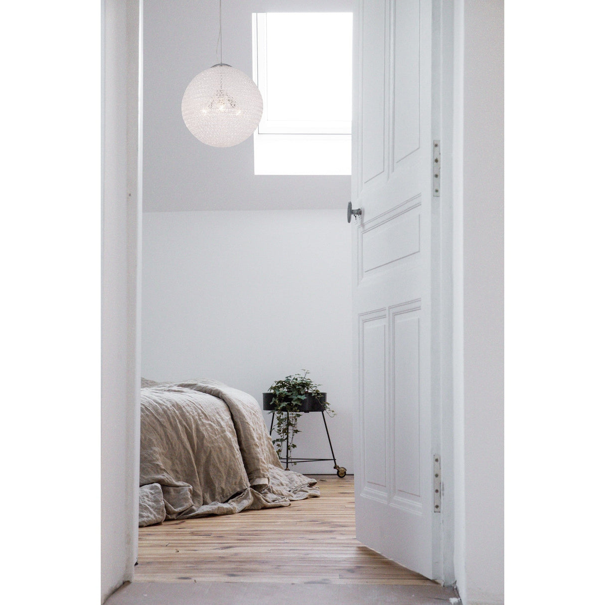 Bola 3 Light Pendant Light – Chrome